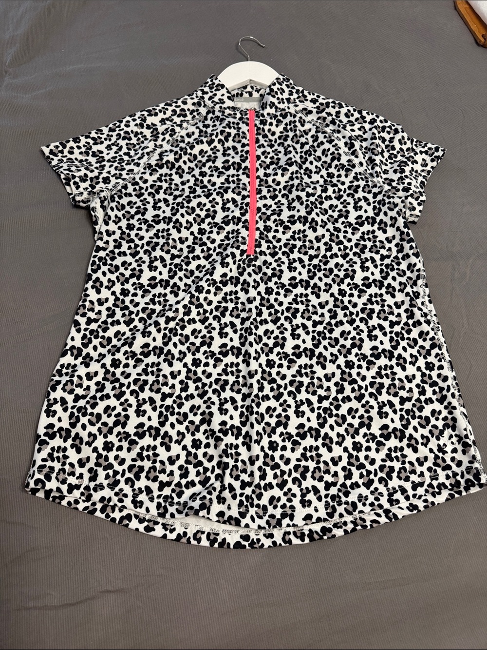 Jofit Black & White Leopard Print Short Sleeve Polo with Pink Zip